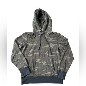 American Eagle Outfitters Vintage  Men’s Hoodie Medium Camo Classic Fit